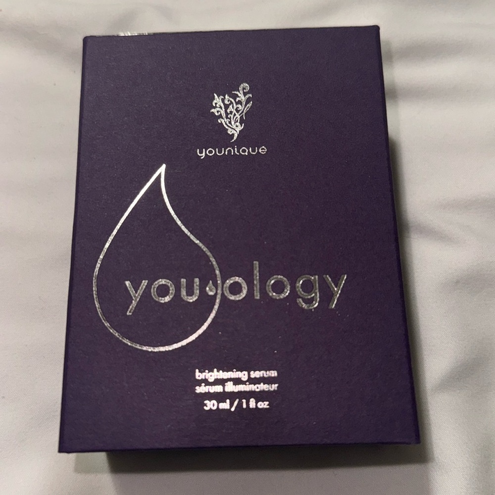 Youology Younique Brightening Serum NEW
